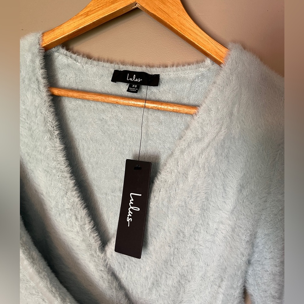 NWT Lulu's Snuggly Statement Light Blue Eyelash Knit Surplice Sweater Women’s XS - Picture 6 of 14